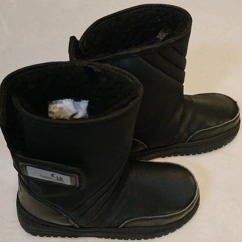 Rugged Exposure girls boots size 12